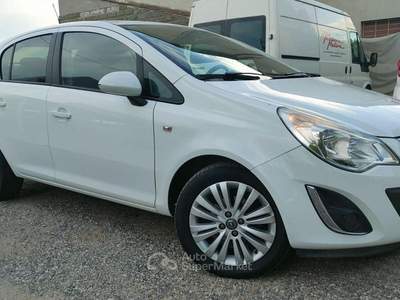Opel Corsa 5P Cosmo PER COMMERCIANTI usata Sant'Agata sul Santerno