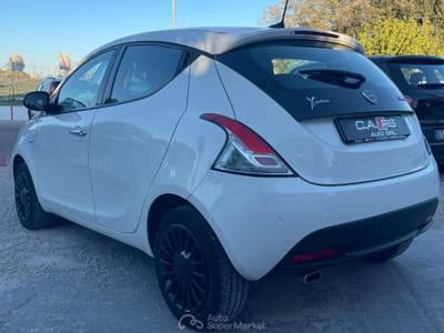Lancia Ypsilon Gold Hybrid 1.0 FireFly 70cv usata Anzio