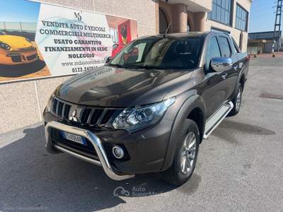 Mitsubishi L200 L200 2.4 DI-D/181CV DC Int. Hp Mivec SDA DOPPIA CABINA Grigio usata Cherasco