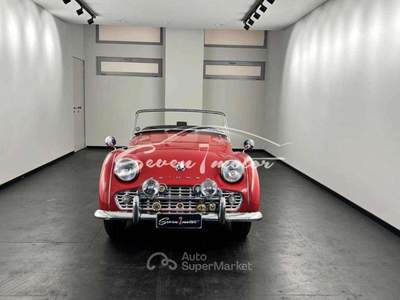 Triumph TR3 A - ISCRITTA ASI - RESTAURO COMPLETO Rosso usata Busto Arsizio