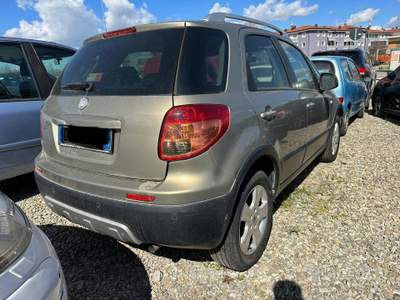 Fiat Sedici 4x4 Emotion. KM 125.000 usata Pieve di Cento