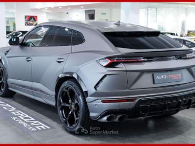 Lamborghini Urus 4.0 Grigio usata Vergiate