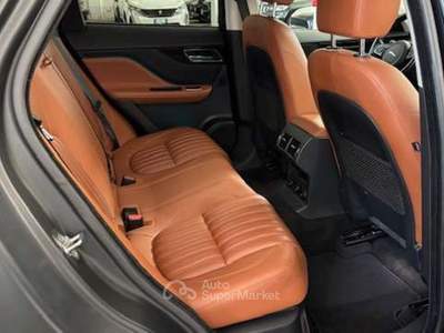 Jaguar F-Pace F-Pace 2016 2.0d Portfolio AWD 180cv auto-tetto pan-autom- Blu/Azzurro usata Monza