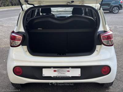 Hyundai i10 i10 1.0 MPI Prime Bianco usata Bernalda