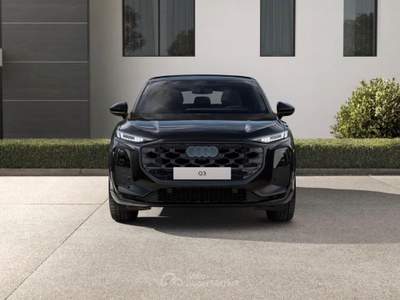 Audi Q3 150 CV S TRONIC S LINE EDITION TETTO LED Nero usata Santeramo in Colle