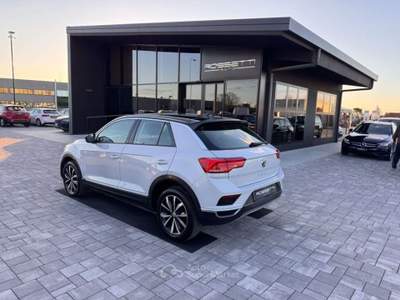 Volkswagen T-Roc 1.0 TSI Style BlueMotion Technology Bianco usata Russi