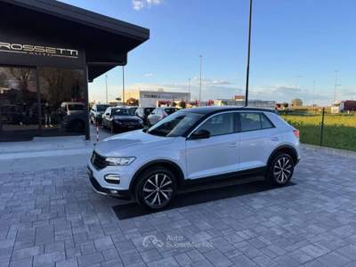 Volkswagen T-Roc 1.0 TSI Style BlueMotion Technology Bianco usata Russi