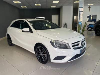 Mercedes-Benz Classe A A180 CDI 109cv Dark Night Edition Bianco usata Gioia Tauro