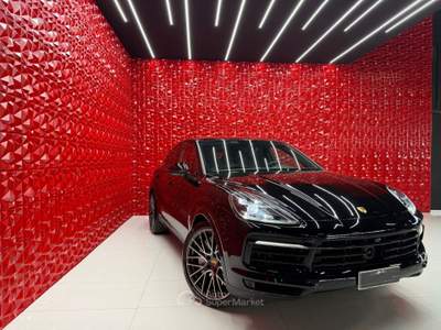 Porsche Cayenne Coupé 3.0 V6 FULL OPTIONAL IVA DEDUCIBILE Nero usata Agliana