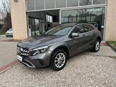 Mercedes-Benz GLA GLA d Business Grigio usata Terni