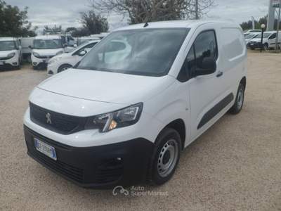 Peugeot Partner furgone 3 posti Bianco usata San Michele Salentino