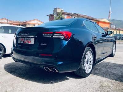 Maserati Ghibli hybrid 330 CV MHEV Granlusso PELLE CAM 360 Nero usata Isernia