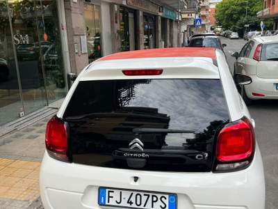 Citroen C1 1.0 Benzina 5 porte Shine Navi bicolor pdc Bianco usata Roma