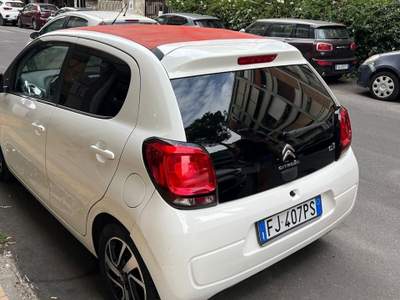 Citroen C1 1.0 Benzina 5 porte Shine Navi bicolor pdc Bianco usata Roma