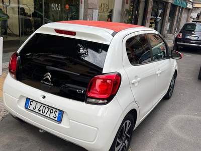 Citroen C1 1.0 Benzina 5 porte Shine Navi bicolor pdc Bianco usata Roma