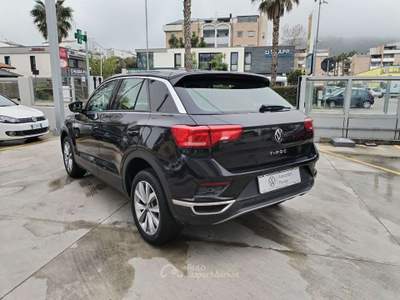 Volkswagen T-Roc 1.0 tsi Business 110cv -Climatronic-App Connect-IQ Drive- Nero usata Francavilla al Mare