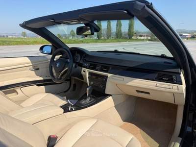 BMW Serie 3 330d 330 330d cat Cabrio Futura Nero usata Mondovì