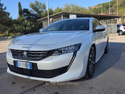 Peugeot 508 Peugeot 508  225 e-EAT8  Plug in Hybrid Bianco usata Deruta