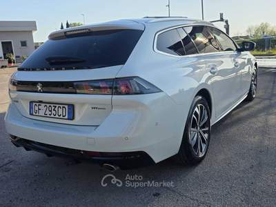 Peugeot 508 Peugeot 508  225 e-EAT8  Plug in Hybrid Bianco usata Deruta
