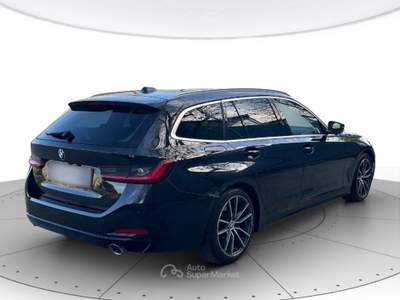 BMW Serie 3 318d Serie 3 318d touring mhev 48v auto + tetto apribile Nero usata San Vendemiano