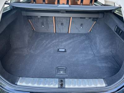 BMW Serie 3 318d Serie 3 318d touring mhev 48v auto + tetto apribile Nero usata San Vendemiano