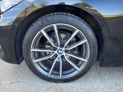 BMW Serie 3 318d Serie 3 318d touring mhev 48v auto + tetto apribile Nero usata San Vendemiano