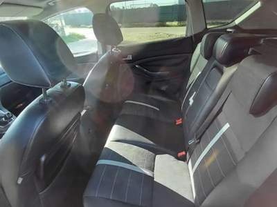 Ford Kuga Privato Vende Ford Kuga 2.0 cdti 4wd Titanium Grigio usata brindisi
