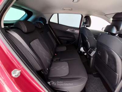 Kia Sportage 1.6 TGDi HEV AT Style Rosso usata Lurate Caccivio