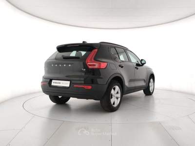 Volvo XC40 T2 Geartronic Momentum Nero usata Modena