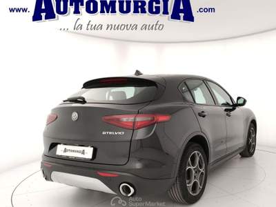 Alfa Romeo Stelvio 2.2 Turbodiesel 210 CV AT8 Q4 Executive Nero usata Barletta