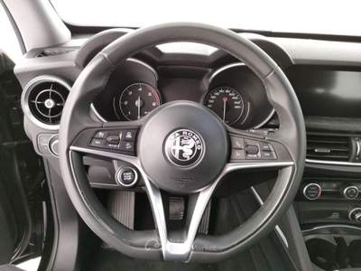 Alfa Romeo Stelvio 2.2 Turbodiesel 210 CV AT8 Q4 Executive Nero usata Barletta