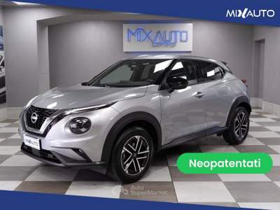 Nissan Juke 1.0 DIG-T N-Connecta 114CV DCT Grigio usata Latina