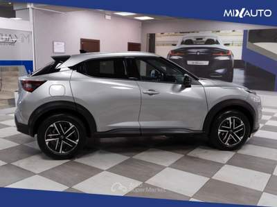 Nissan Juke 1.0 DIG-T N-Connecta 114CV DCT Grigio usata Latina