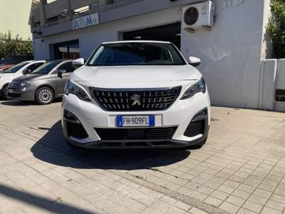 Peugeot 3008 BlueHDi 120 EAT6 S&S Business Bianco usata Oristano