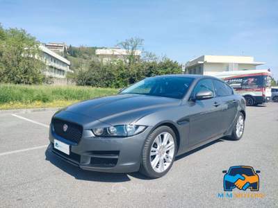 Jaguar XE XE 2.0d Pure Business edition 180cv auto Grigio usata Rovato
