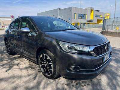 DS Automobiles DS 4 DS4 Crossback BlueHDi 120 S&S Sport Chic Grigio usata Maserà di Padova