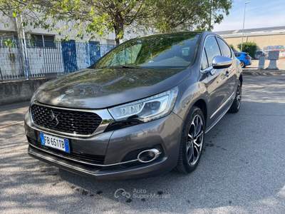 DS Automobiles DS 4 DS4 Crossback BlueHDi 120 S&S Sport Chic Grigio usata Maserà di Padova