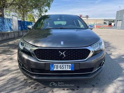 DS Automobiles DS 4 DS4 Crossback BlueHDi 120 S&S Sport Chic Grigio usata Maserà di Padova