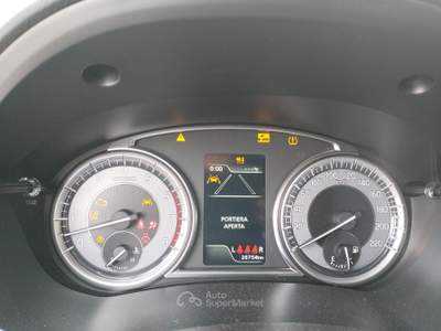 Suzuki Vitara Suzuki Vitara 1.4 Hybrid Top - INCIDENTATA Arancione usata Pistoia