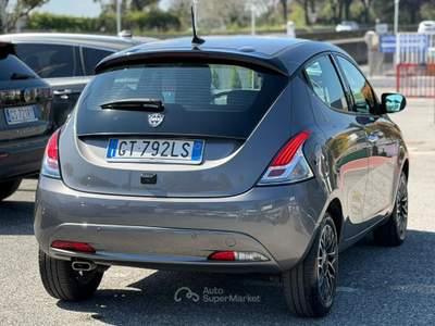 Lancia Ypsilon OK NEOPATENTATI Grigio usata Fiumicino