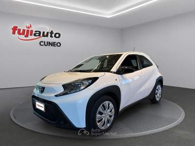 Toyota Aygo X Aygo X 1.0 Active 72cv Bianco usata Cuneo