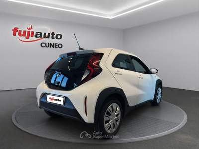 Toyota Aygo X Aygo X 1.0 Active 72cv Bianco usata Cuneo