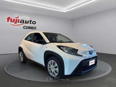 Toyota Aygo X Aygo X 1.0 Active 72cv Bianco usata Cuneo