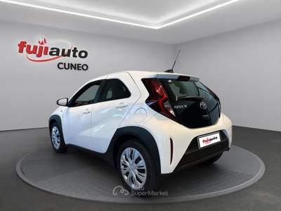 Toyota Aygo X Aygo X 1.0 Active 72cv Bianco usata Cuneo