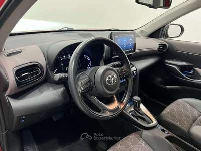 Toyota Yaris Cross Yaris Cross 1.5h Lounge fwd 116cv e-cvt Rosso usata Milano
