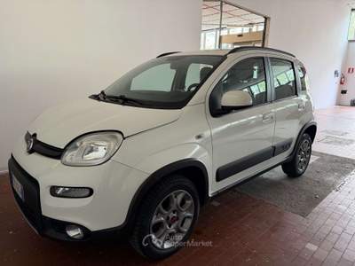 Fiat Panda 4x4 0.9 t.air turbo 4x4 85cv E6 MOTORE NUOVO Bianco usata Cremona