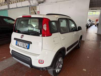 Fiat Panda 4x4 0.9 t.air turbo 4x4 85cv E6 MOTORE NUOVO Bianco usata Cremona