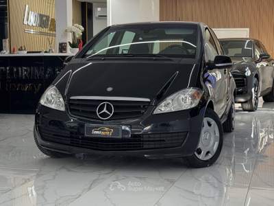 Mercedes-Benz Classe A 160 Special Edition Nero usata Qualiano