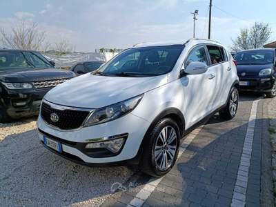 Kia Sportage Anche senza anticipo Bianco usata Ariccia
