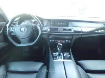 BMW Serie 7 730d 730 730d Eccelsa Nero usata Marconia di Pisticci